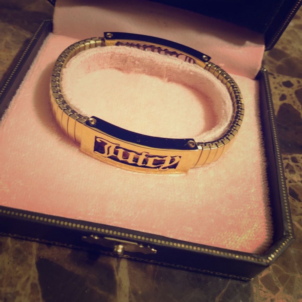 Juicy Couture Expandable Bracelet